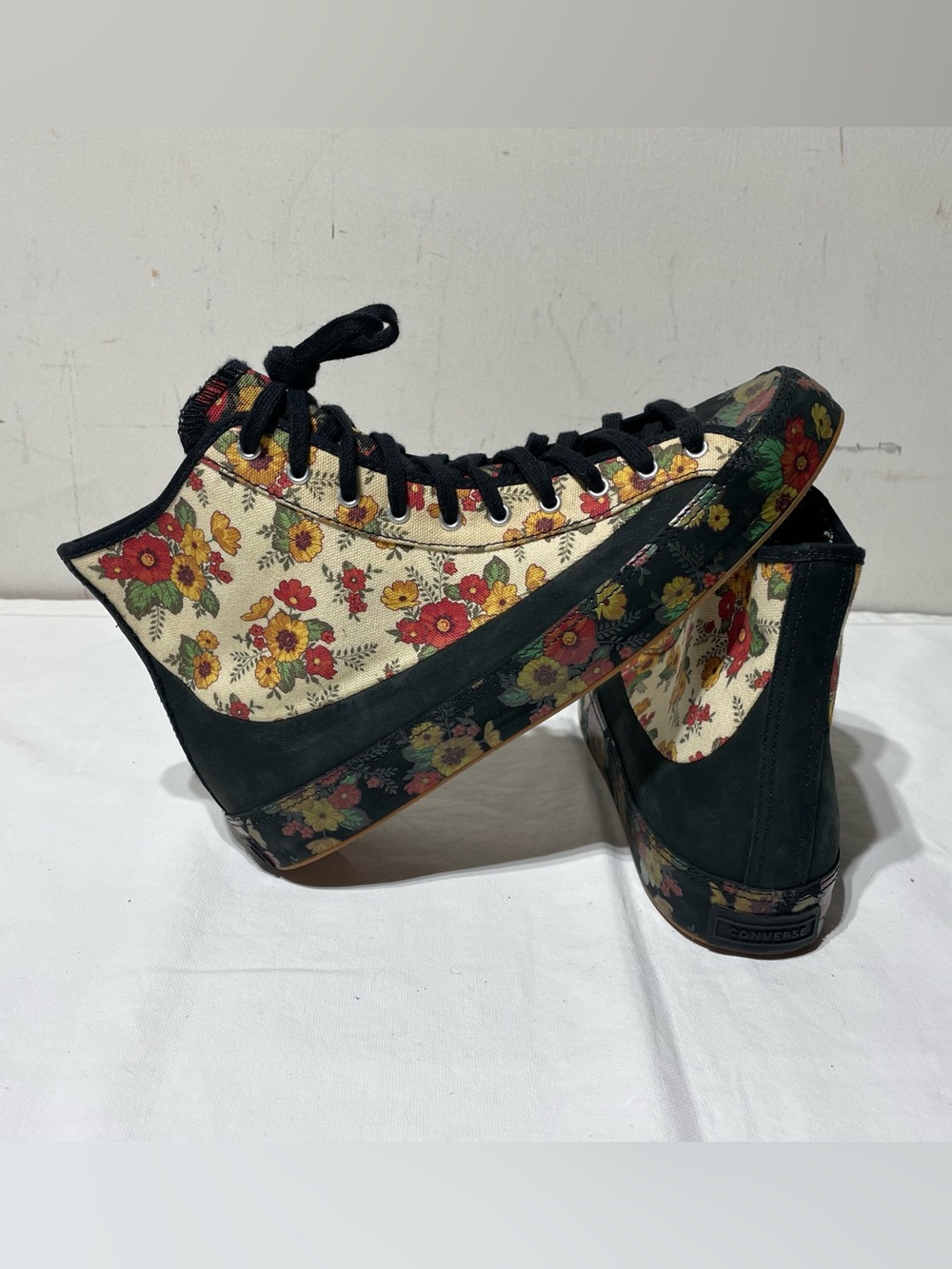 Converse Chuck Taylor Sasha High Floral Bloom Womens 8 563486C RARE Whimsigoth